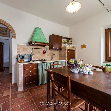 Villa Il Borgo Del Lupo Sarteano Exterior foto