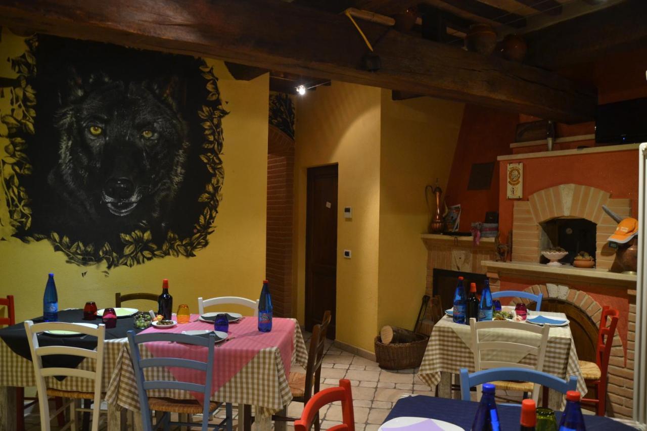 Villa Il Borgo Del Lupo Sarteano Exterior foto